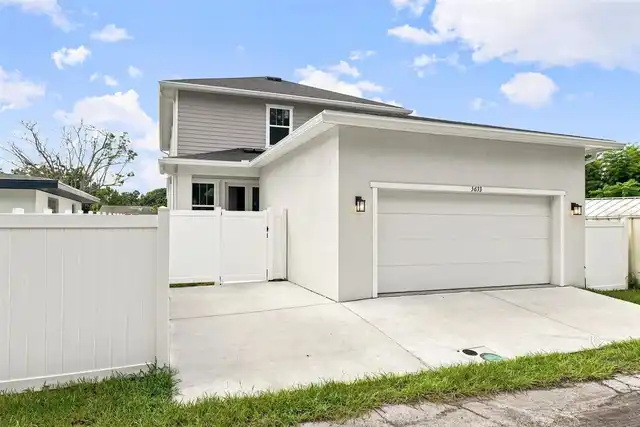 Listing Photo 33