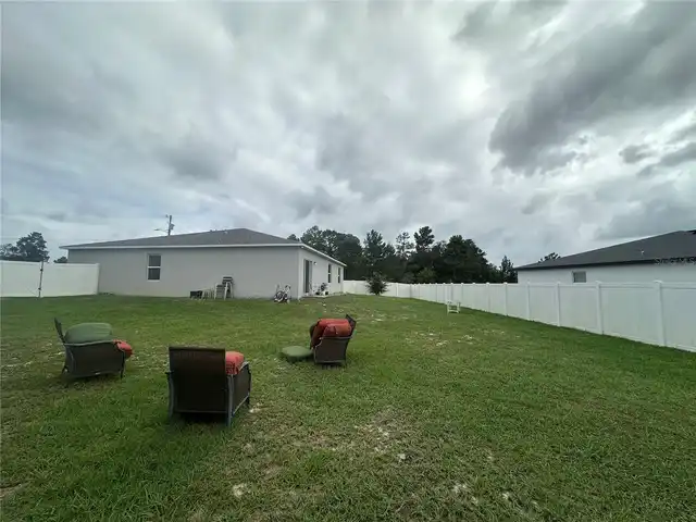 Listing Photo 8