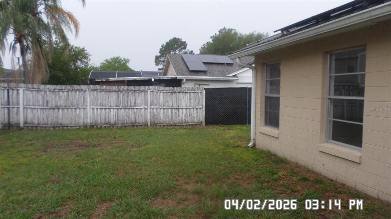 Listing Photo 11