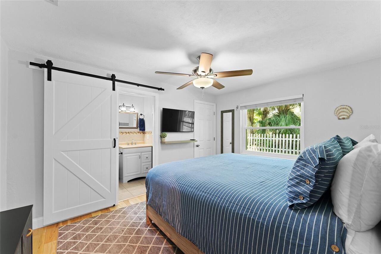Listing Photo 14