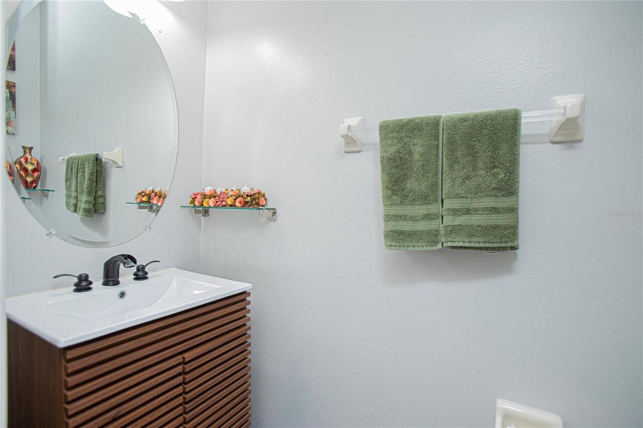 Listing Photo 14