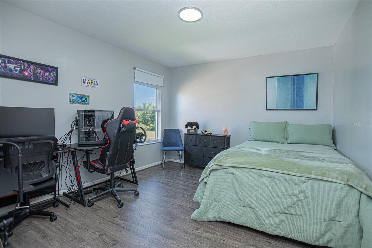 Listing Photo 16