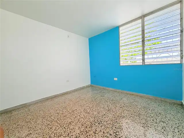 Listing Photo 13