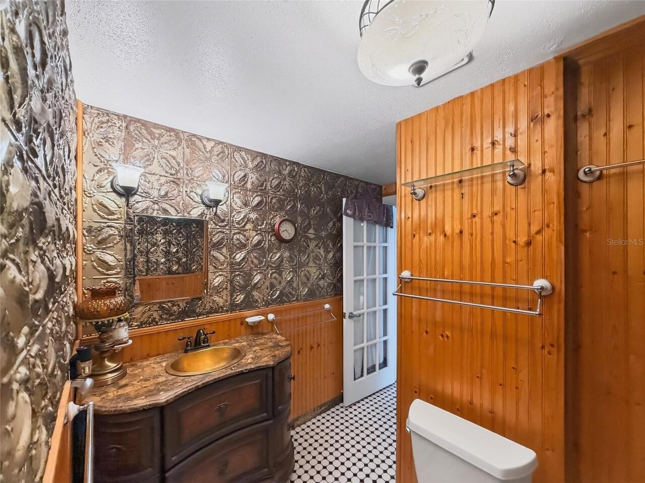 Listing Photo 15