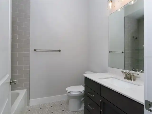 Listing Photo 22