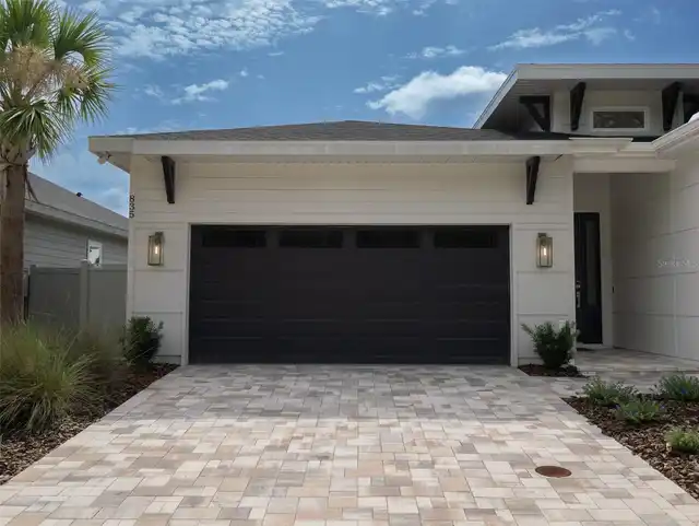 Listing Photo 32