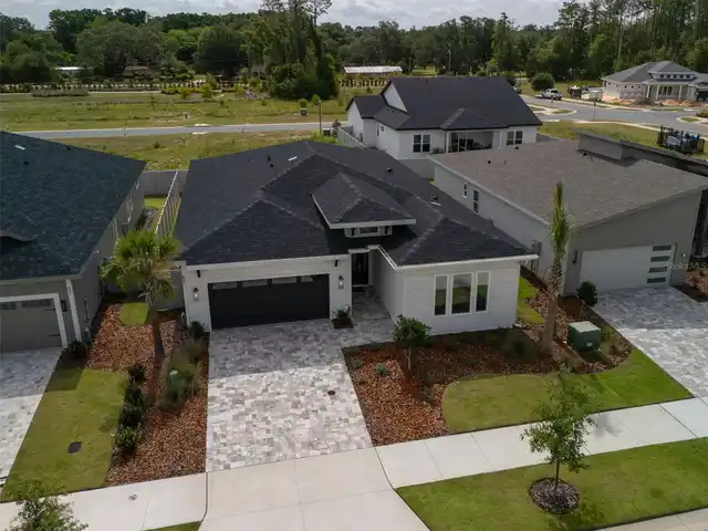 Listing Photo 34