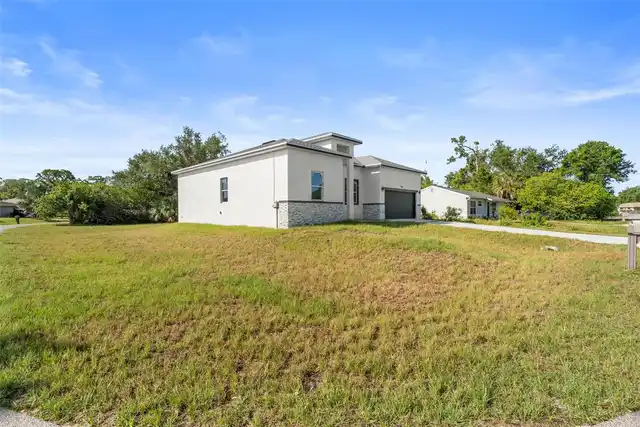 Listing Photo 20