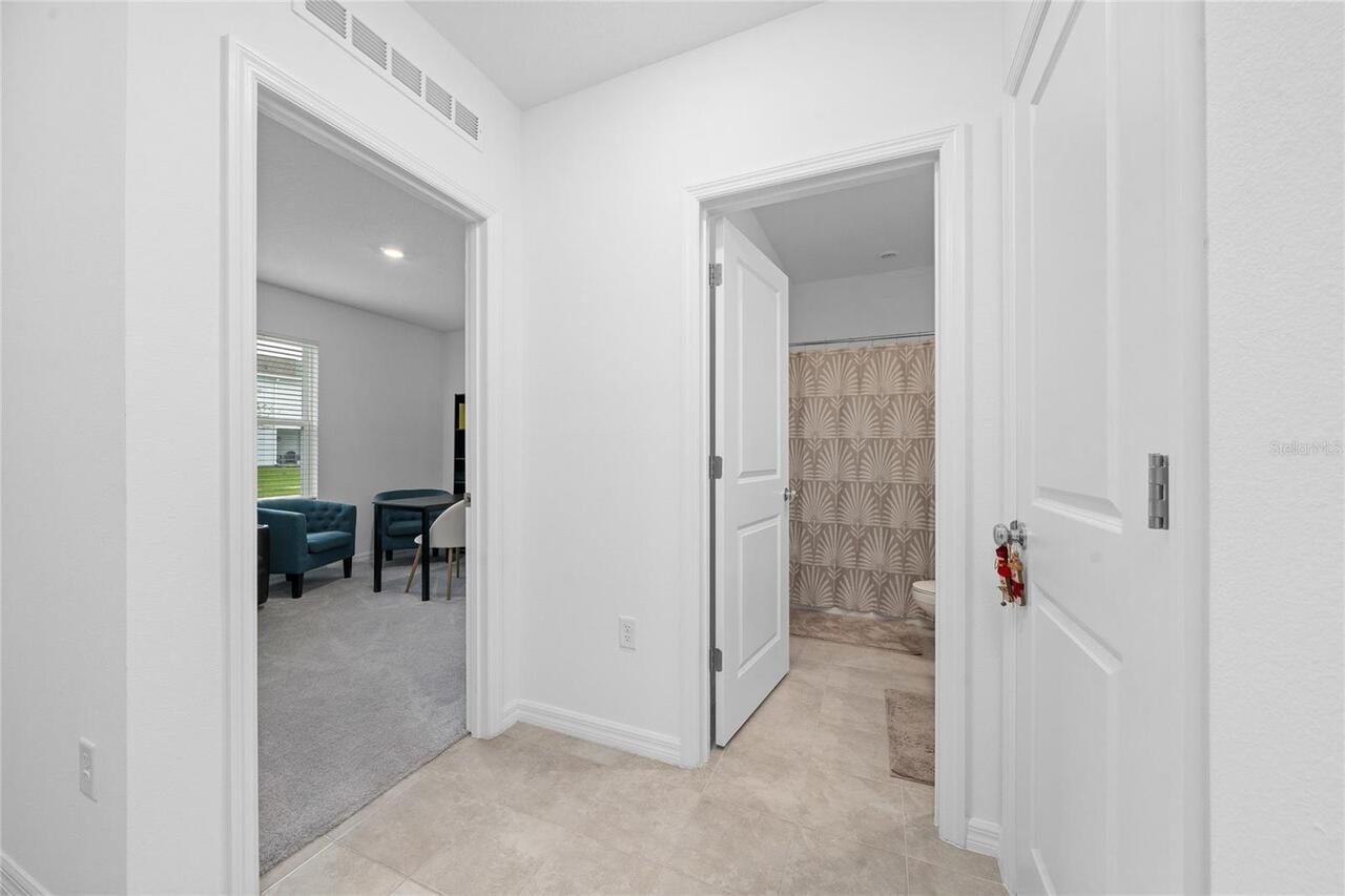 Listing Photo 12