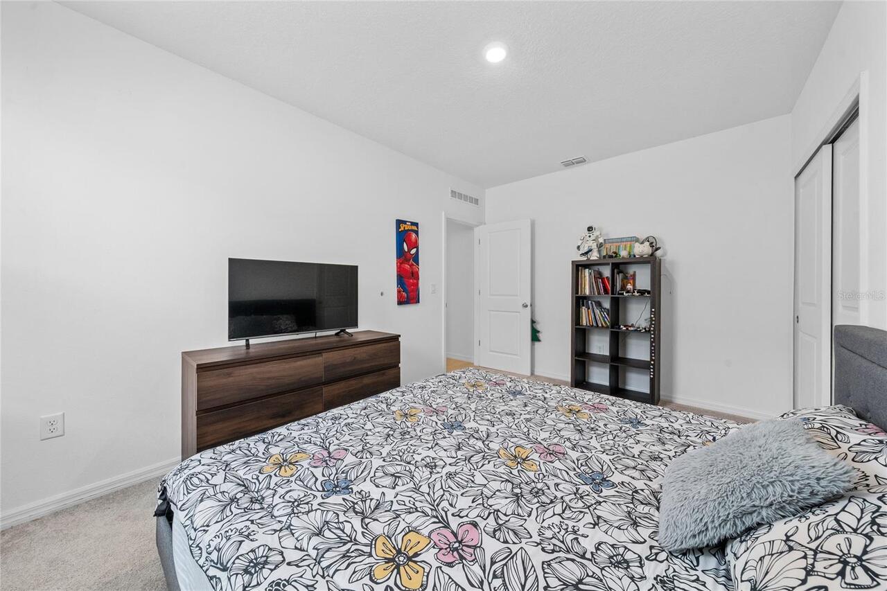 Listing Photo 17
