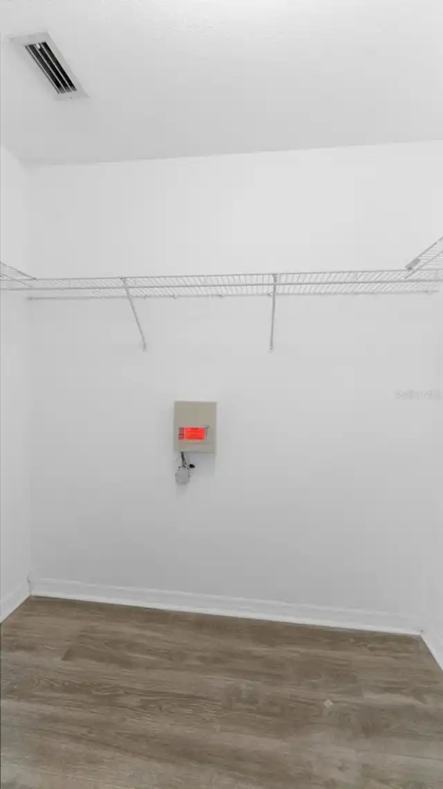 Listing Photo 28