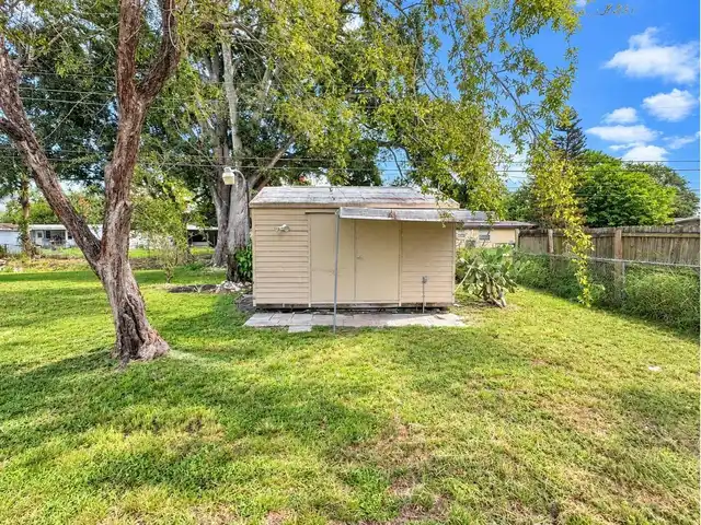 Listing Photo 31
