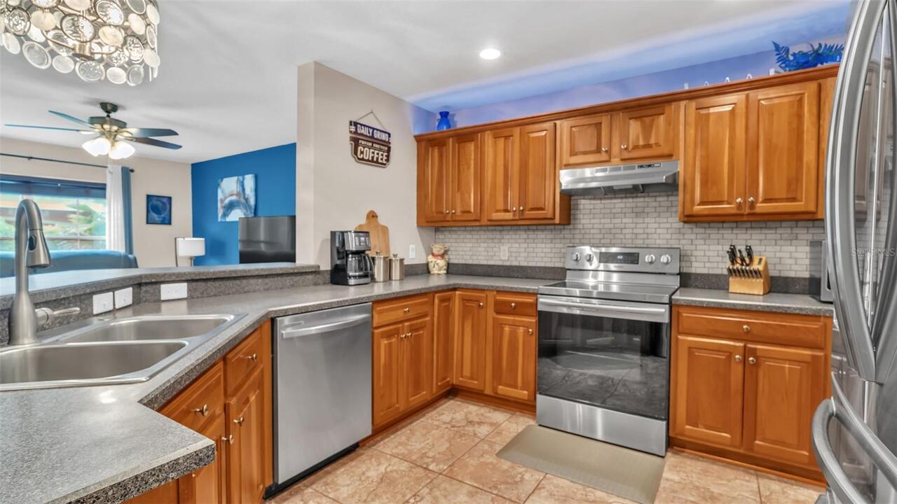 Listing Photo 10