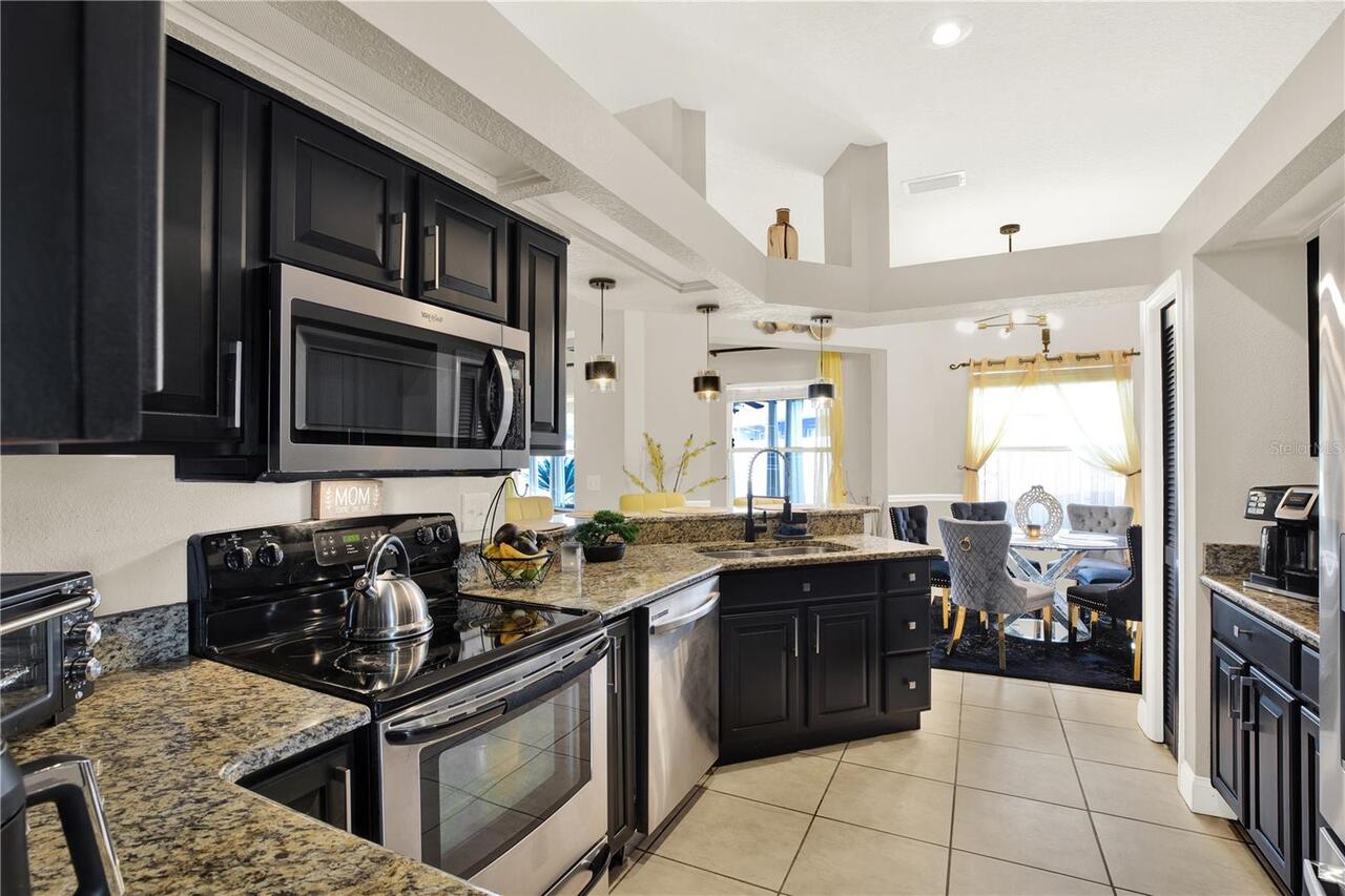 Listing Photo 14