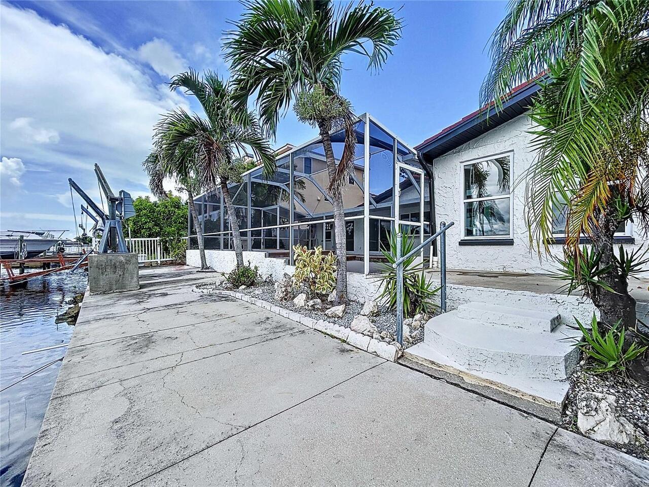 Listing Photo 11