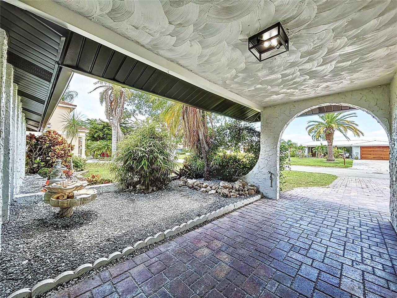 Listing Photo 15