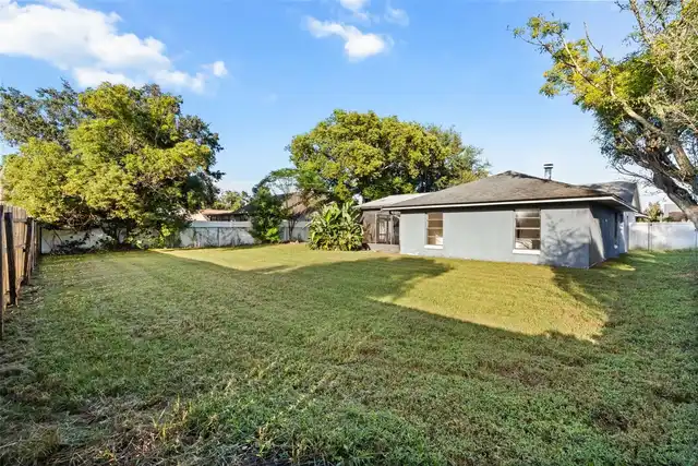 Listing Photo 23