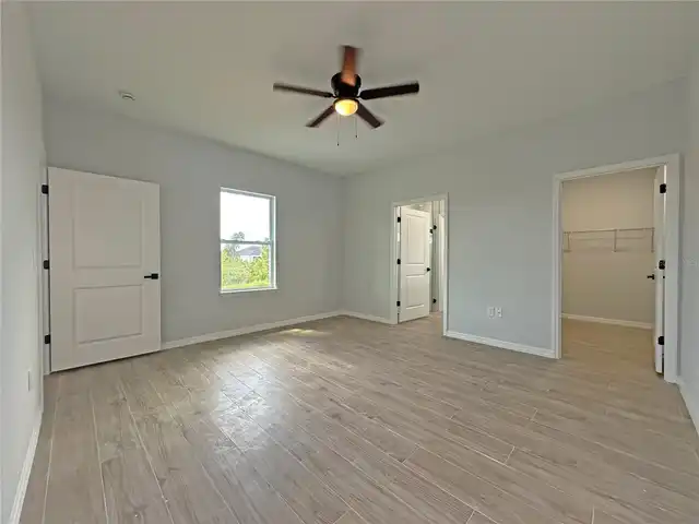 Listing Photo 13