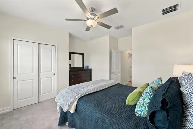Listing Photo 35