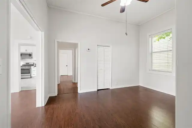 Listing Photo 22