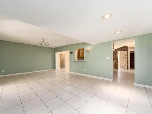 Listing Photo 13