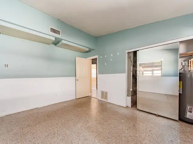 Listing Photo 19