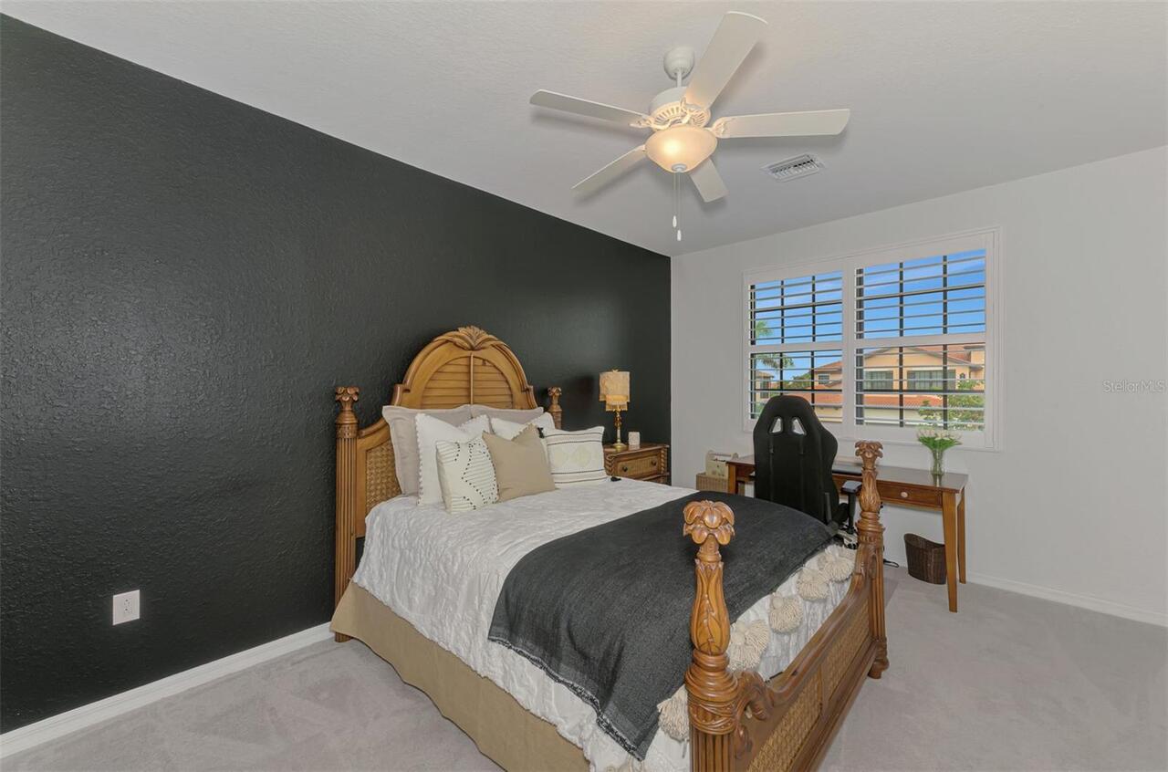 Listing Photo 31