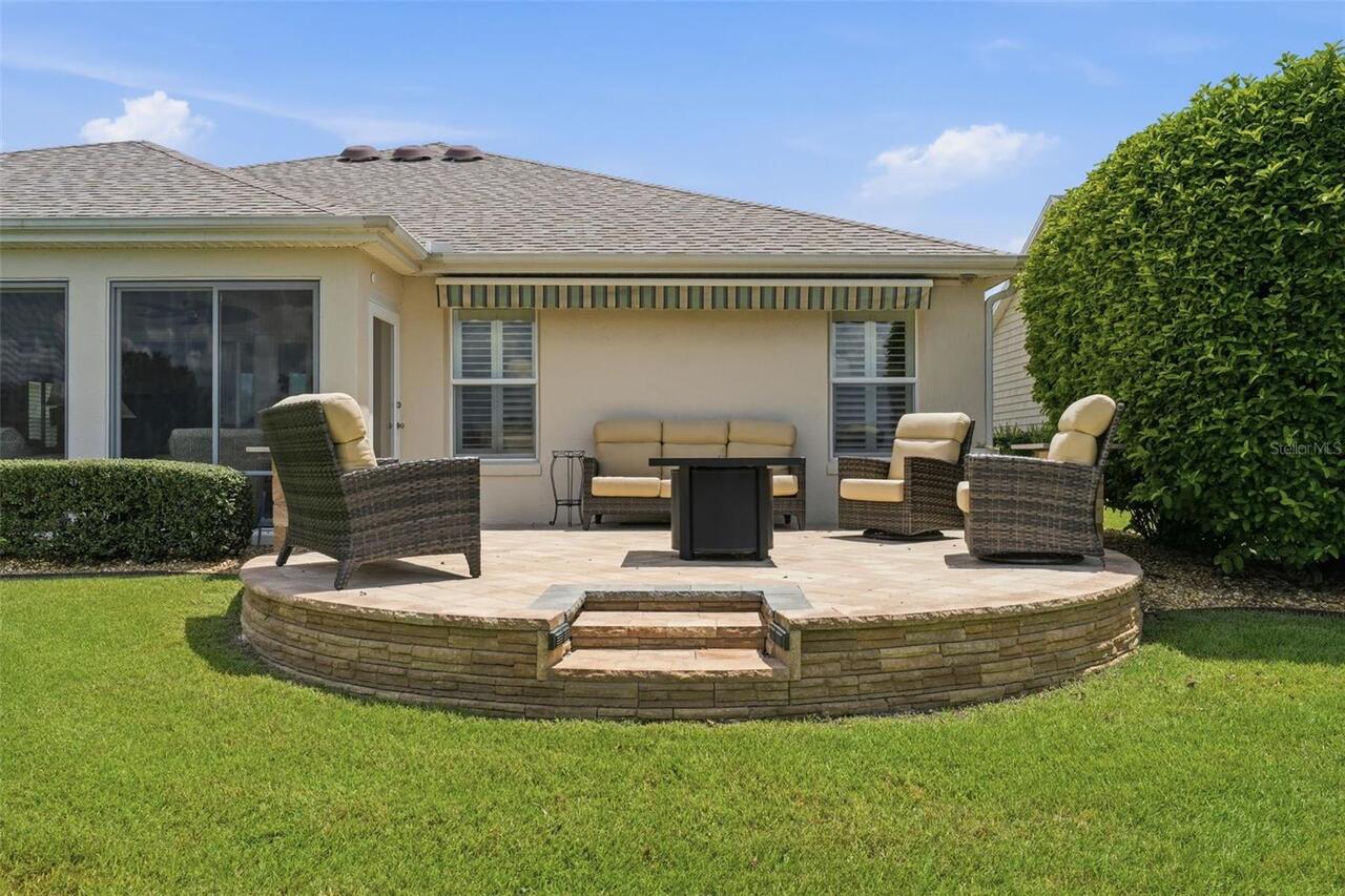 Listing Photo 8