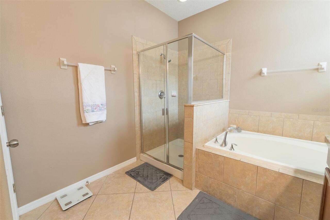 Listing Photo 14