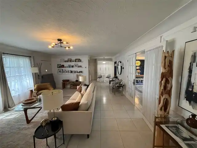 Listing Photo 25