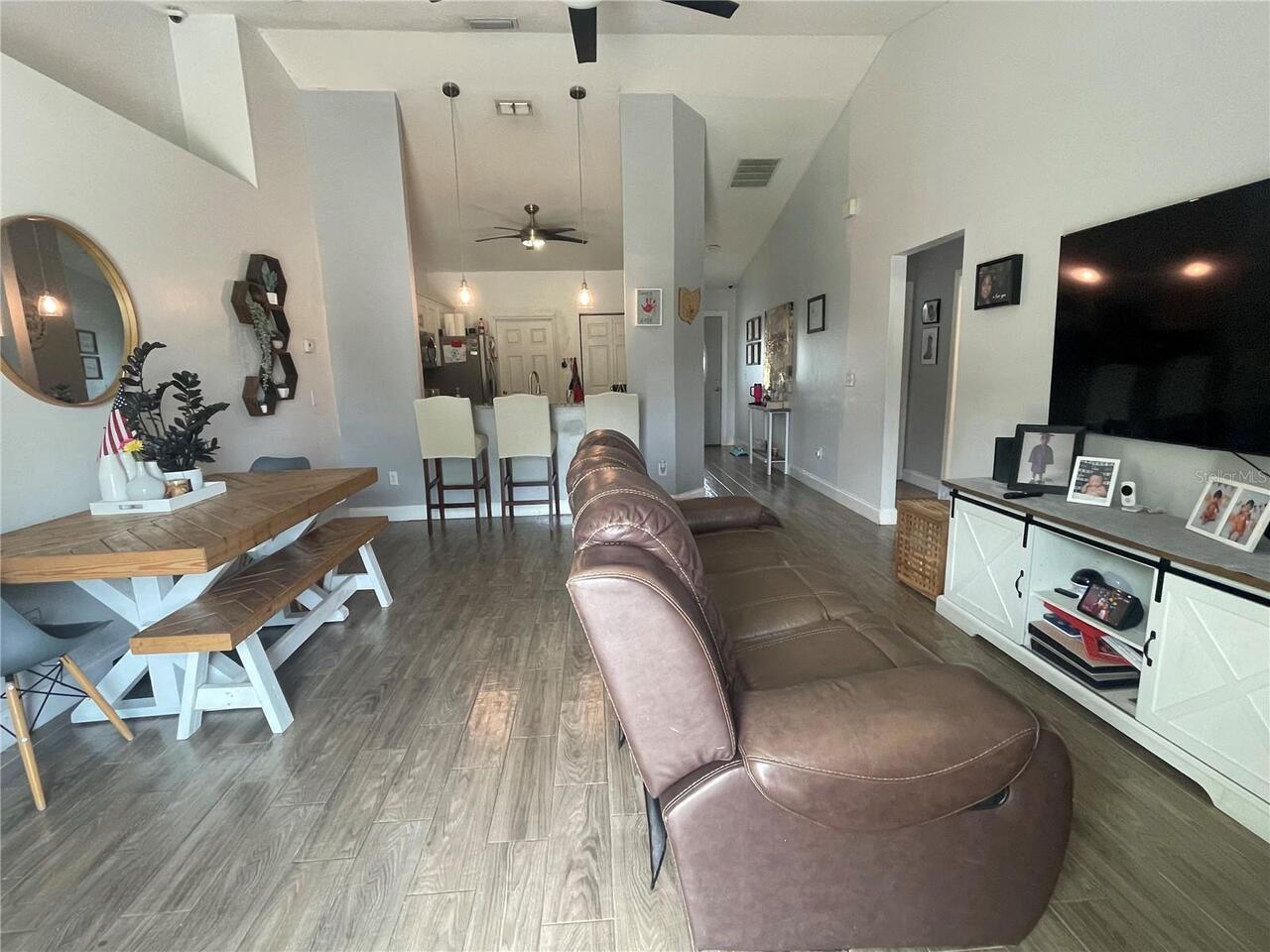 Listing Photo 20