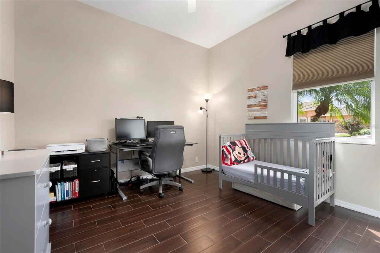 Listing Photo 18