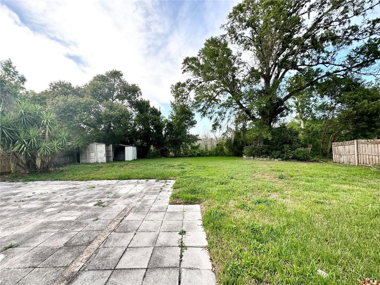 Listing Photo 8