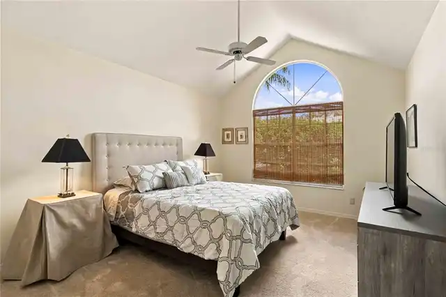 Listing Photo 20