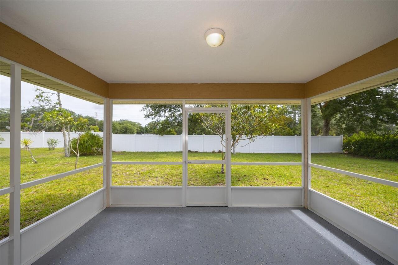 Listing Photo 9