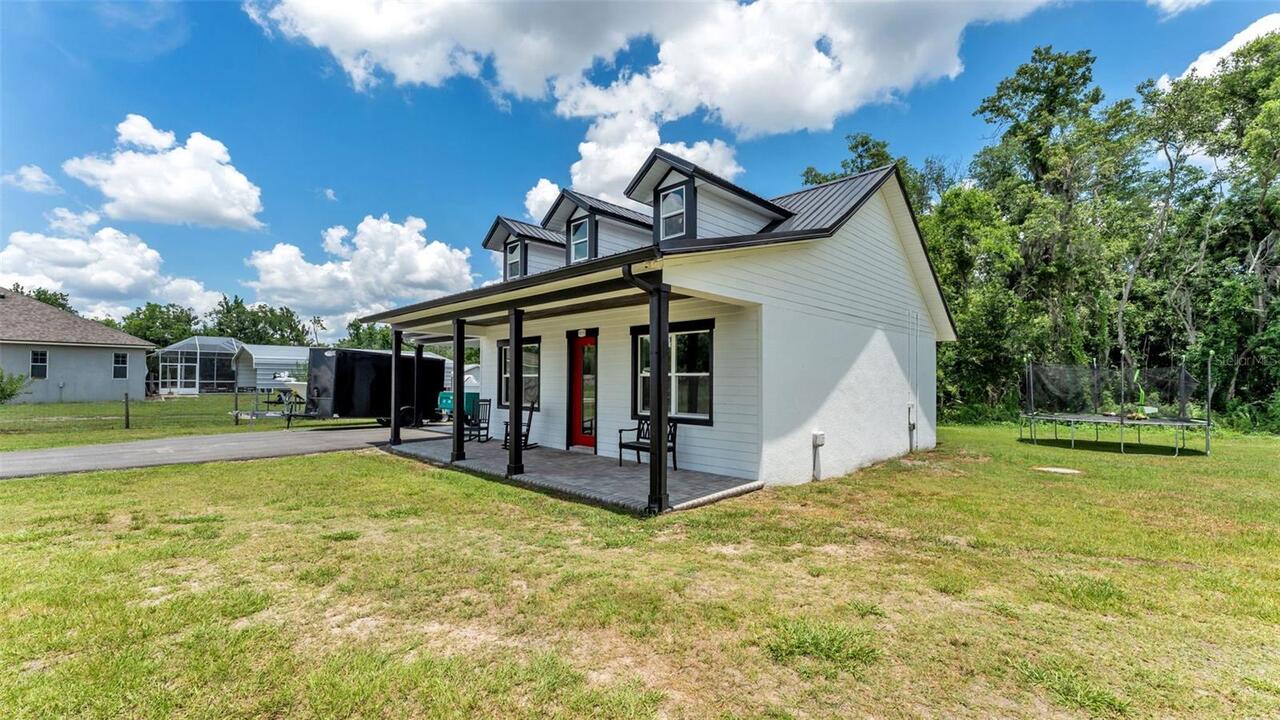 Listing Photo 7