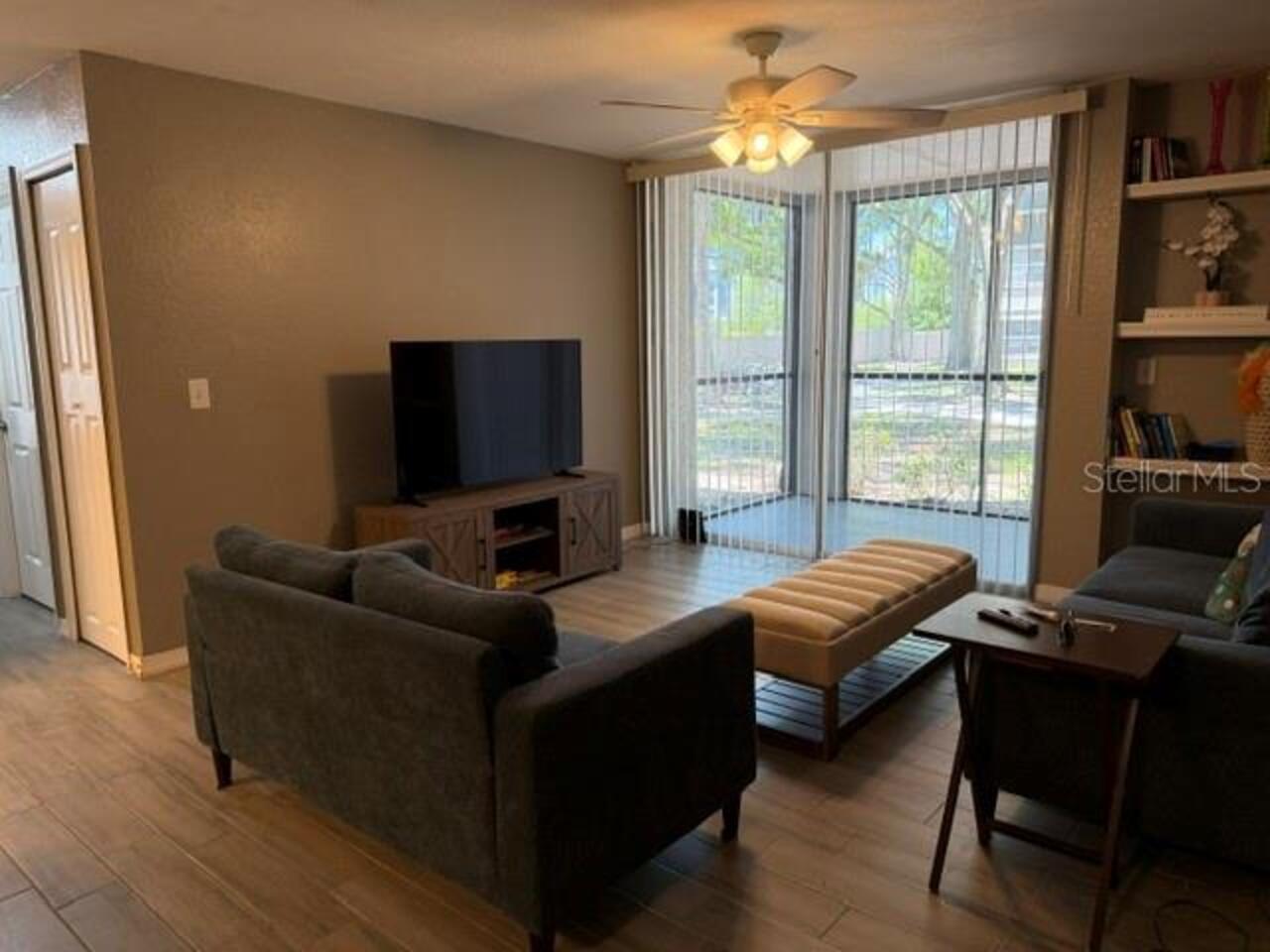 Listing Photo 8