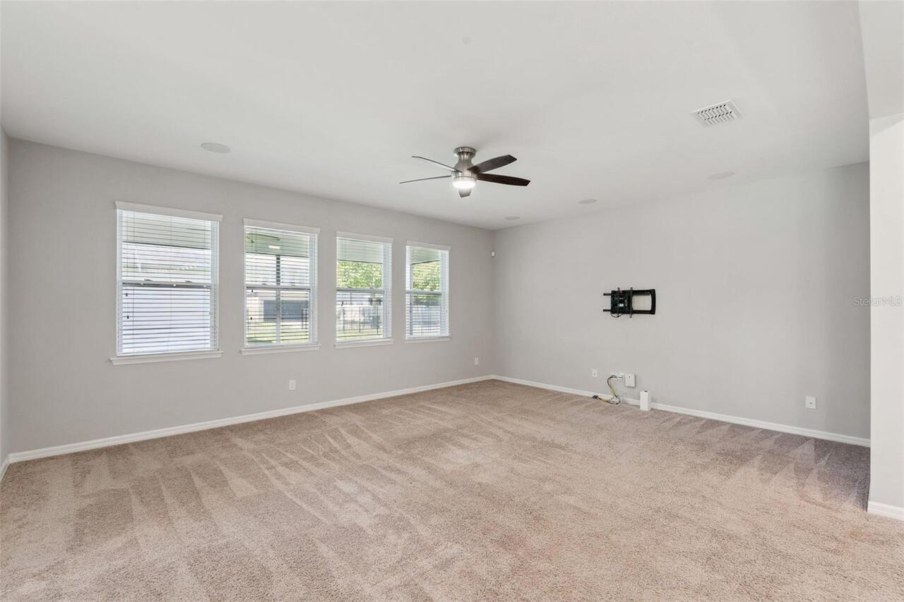 Listing Photo 20