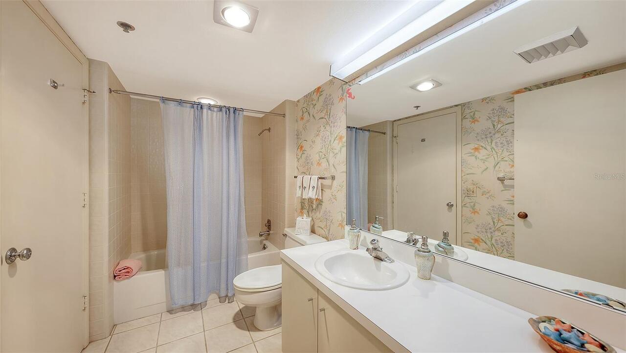 Listing Photo 33