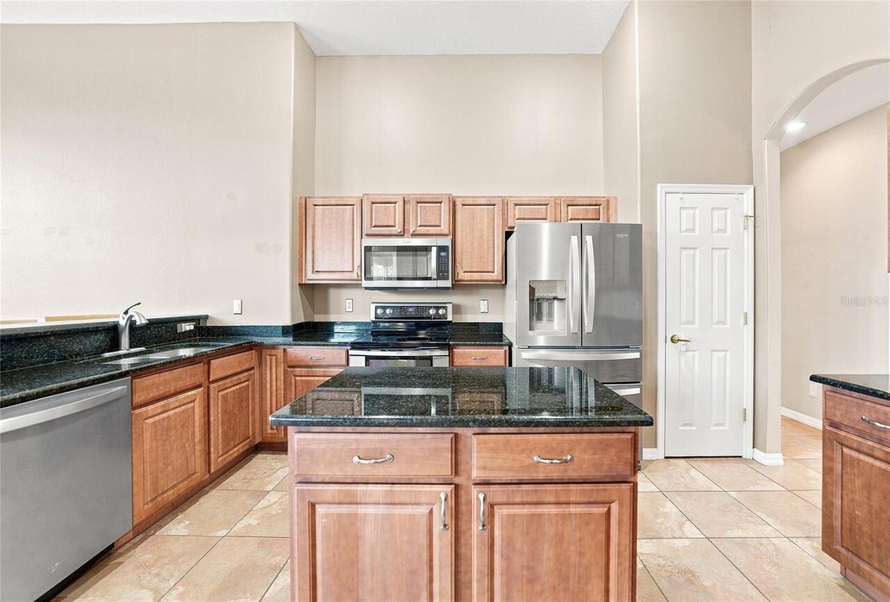 Listing Photo 15