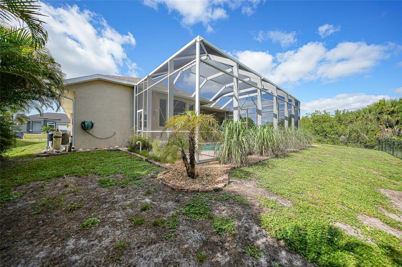Listing Photo 43