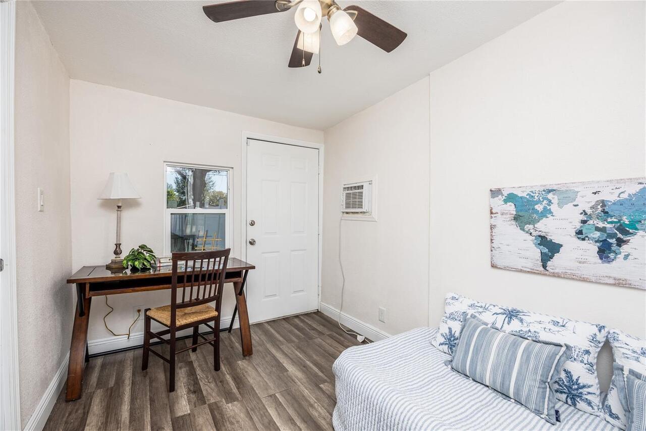 Listing Photo 15