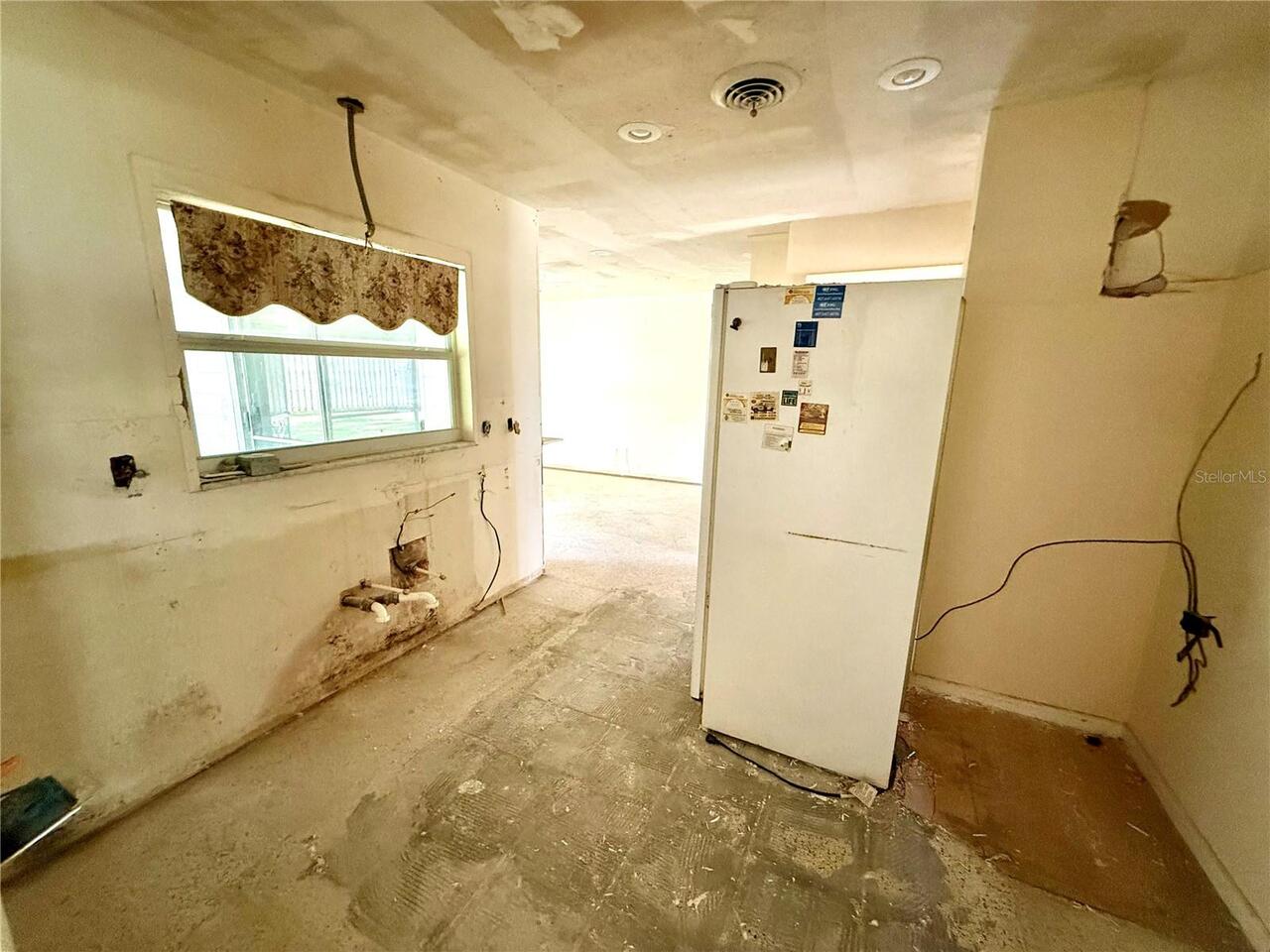 Listing Photo 16