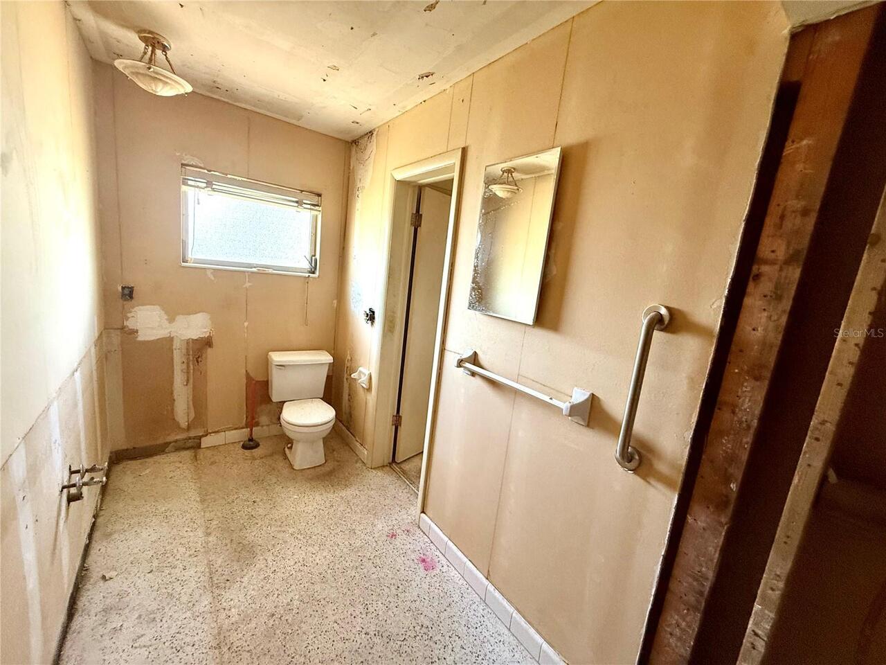 Listing Photo 23