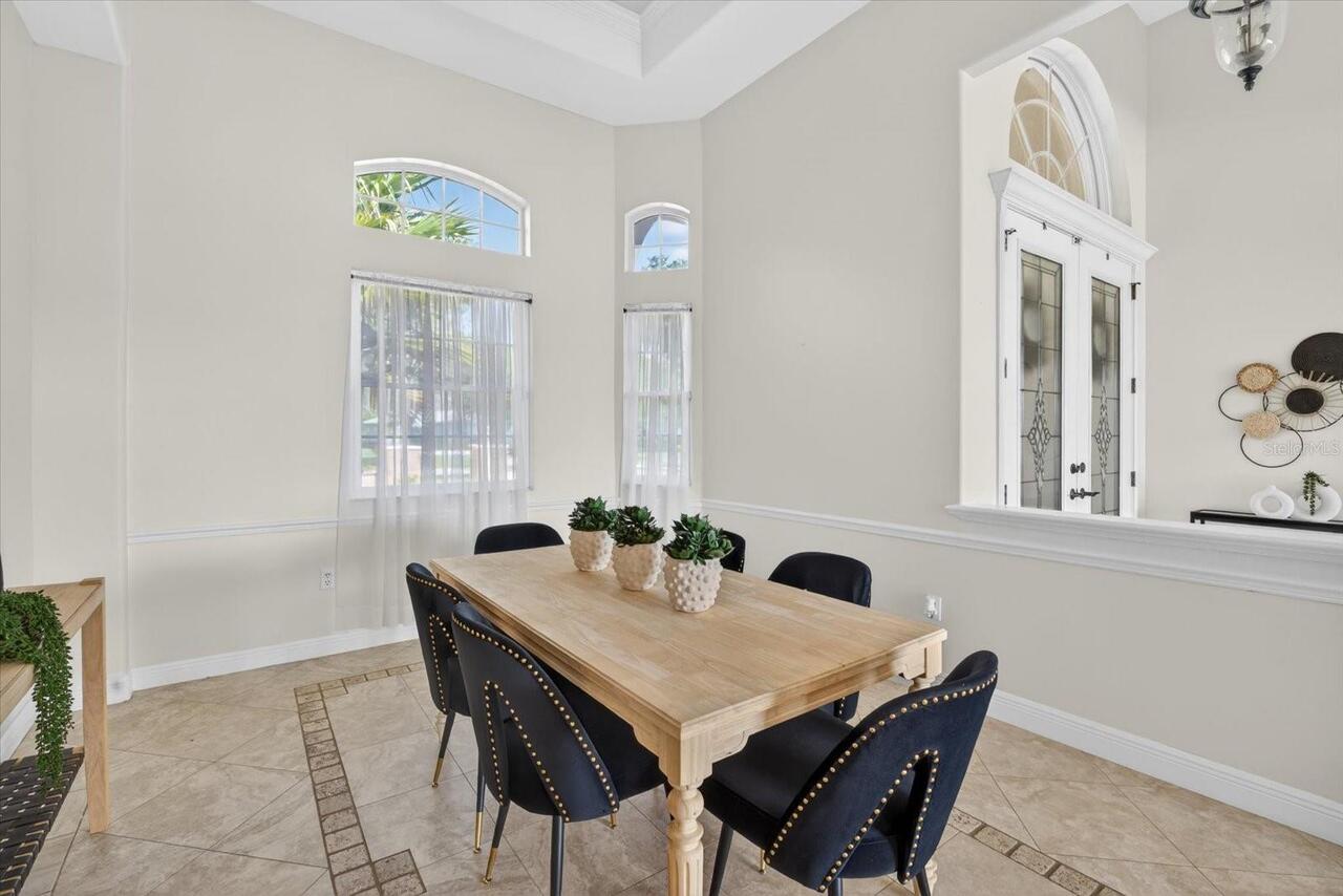 Listing Photo 10