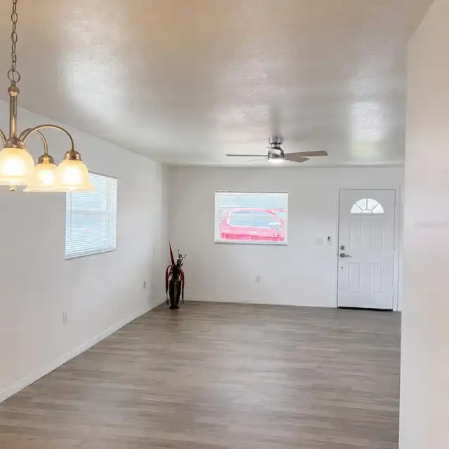 Listing Photo 7