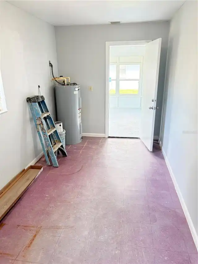 Listing Photo 14