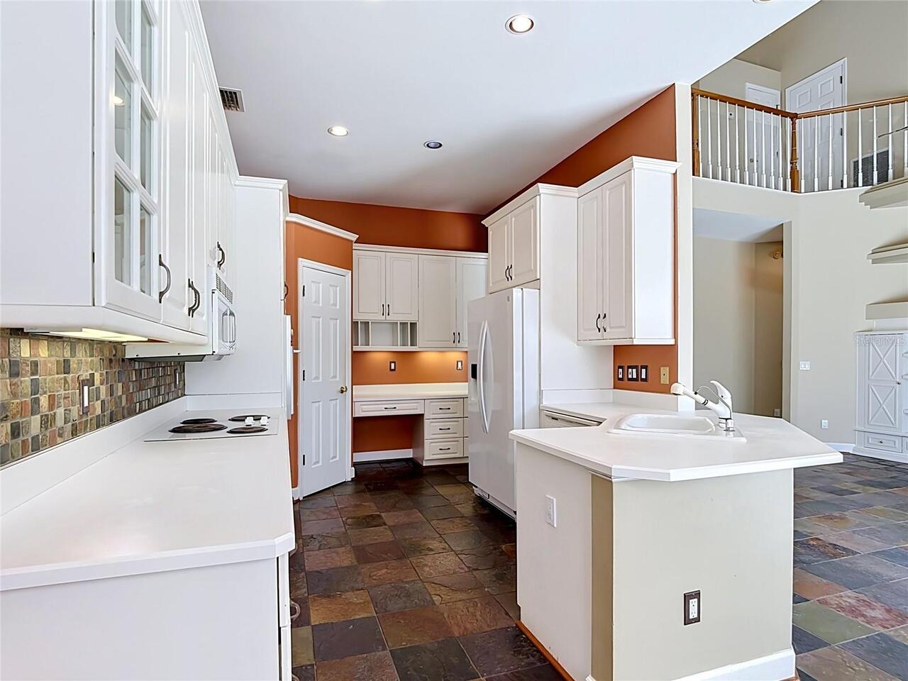 Listing Photo 18