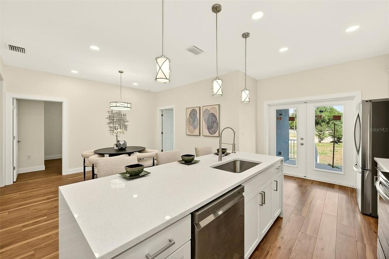 Listing Photo 15