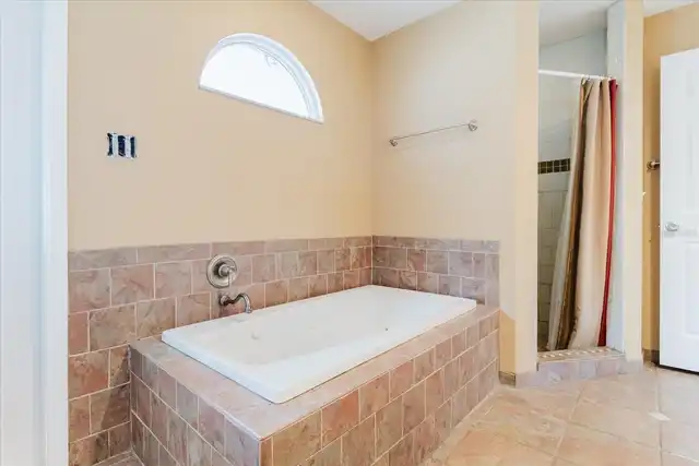 Listing Photo 31